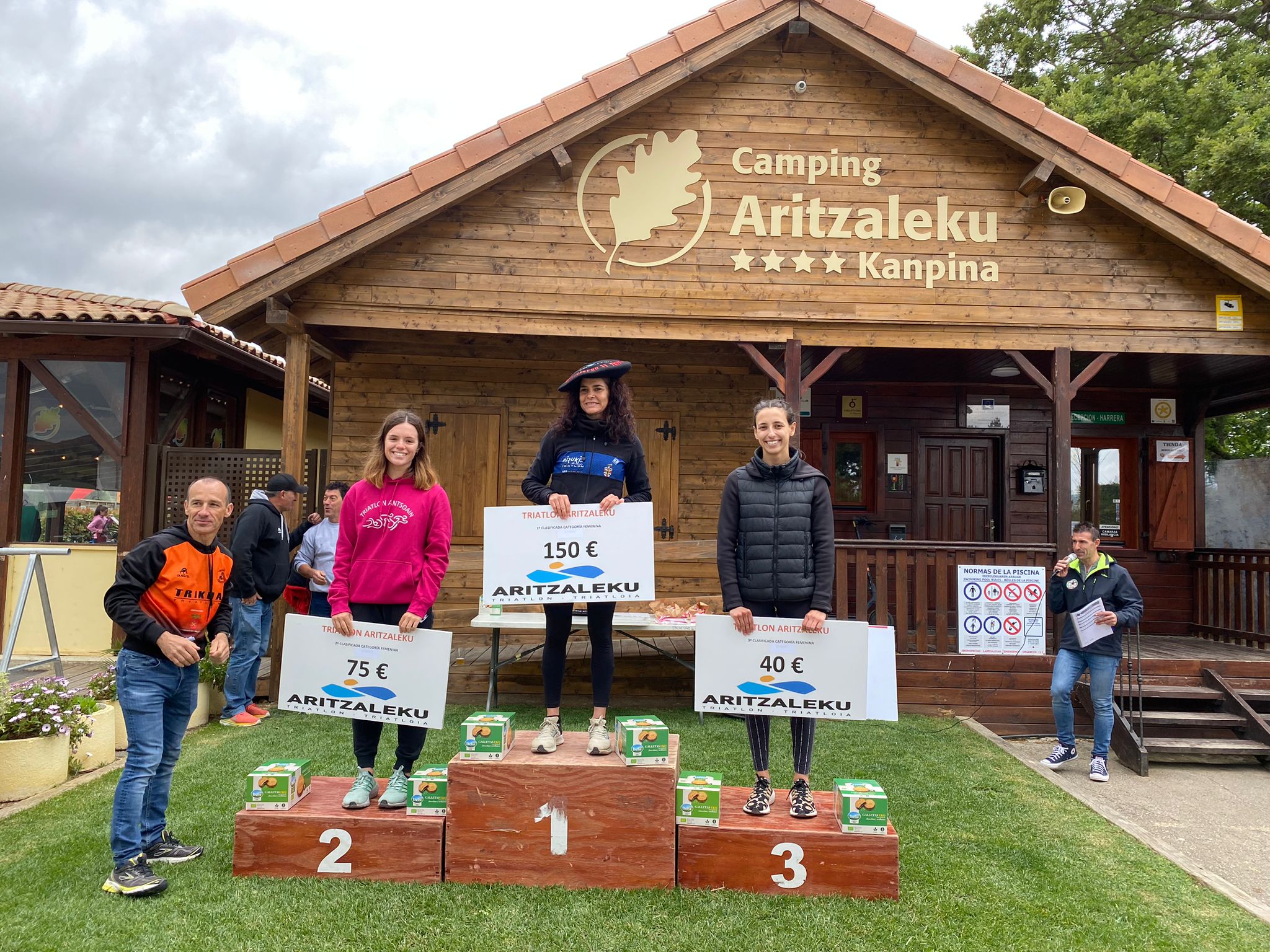 Triatlón Aritzaleku 2023 celebra su XX aniversario con una gran prueba en distancias sprint y super sprint, y una comida de hermandad